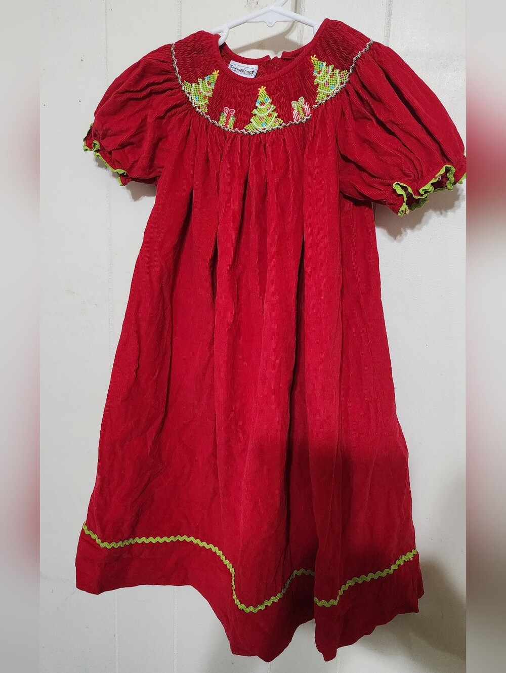 Smocktions Size 6 Girls Red Corduroy Smocked Christmas Tree Dress
